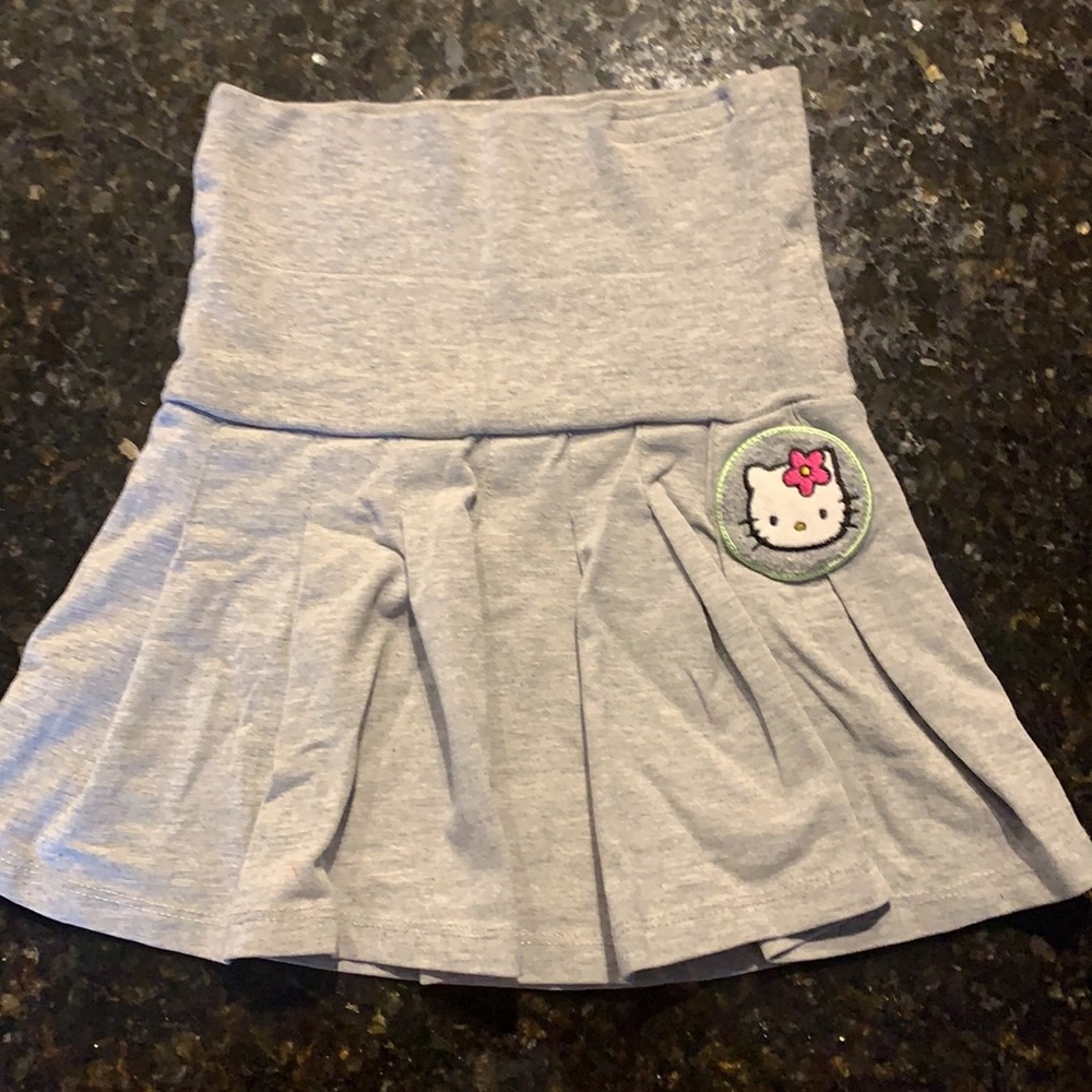 Grey Hello Kitty skirt from H&M, Size 4 Years